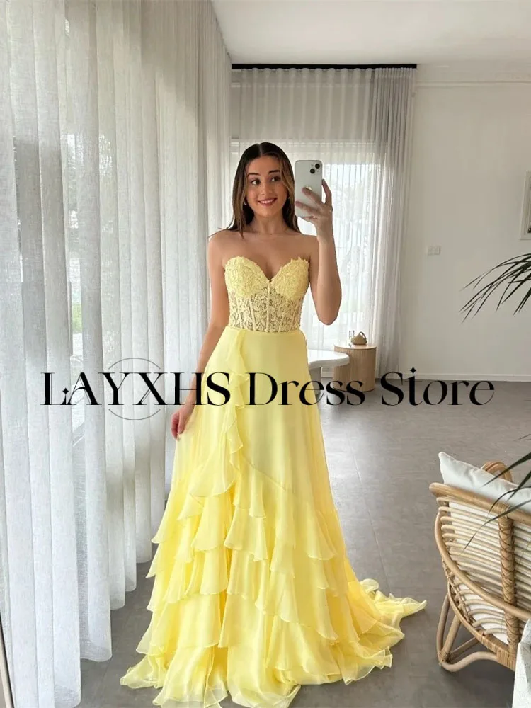 LAYXHS Moda Querida Vestidos de Noite Amarelo A Linha Applique Em Camadas Plissado Vestidos de Baile Personalizados فستانmavera