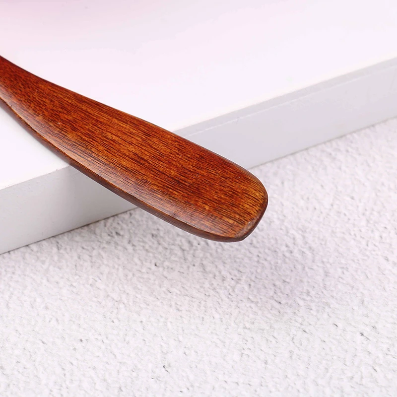(.) 1Pcs Delicate Natural Wooden Butter Knife Cheese Spreader Handcraft Kitchen Tool