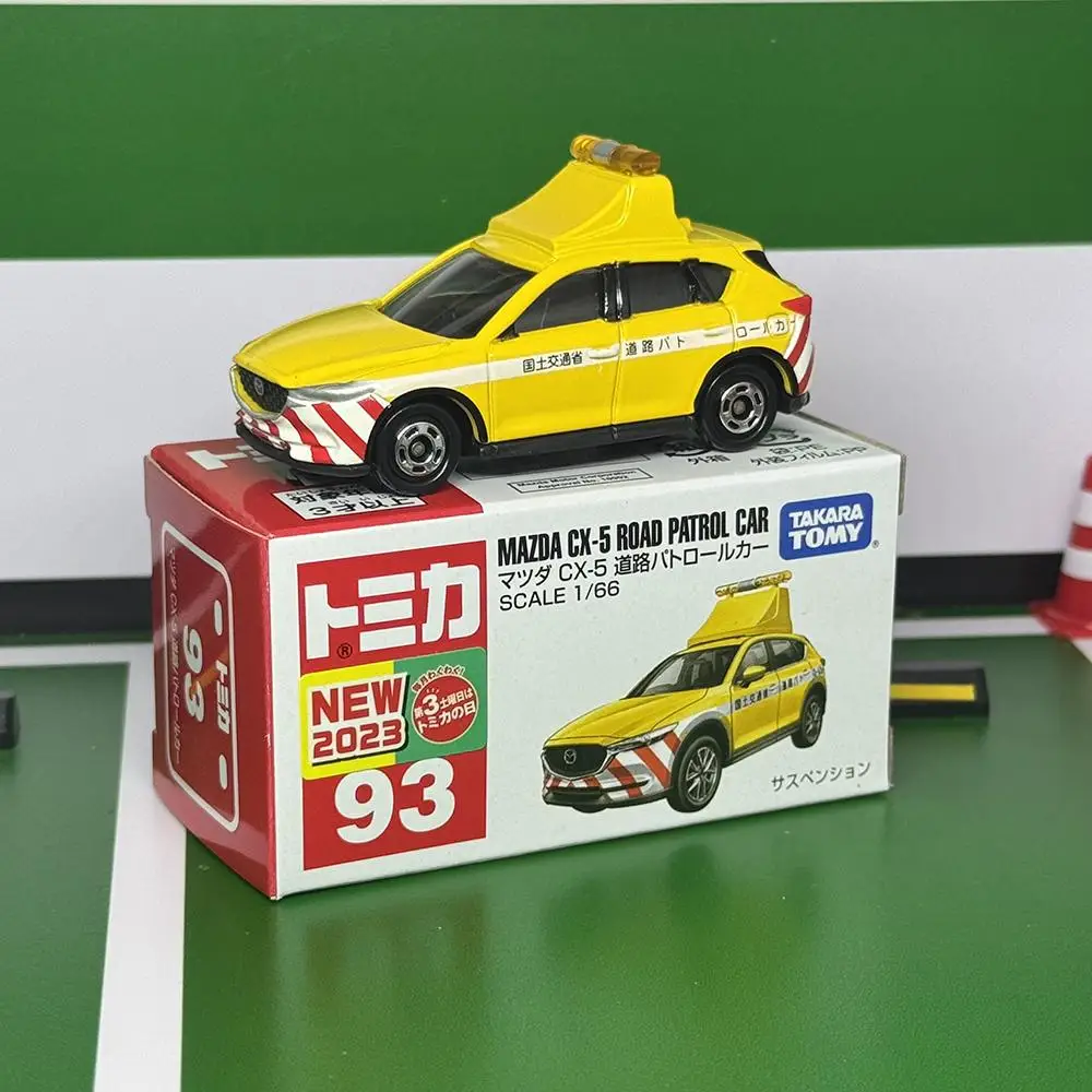 Takara Tomy Tomica No.93 Mazda CX-5 coche de patrulla de carretera (caja) vehículo de aleación modelo de Metal fundido a presión juguetes de regalo de Navidad para niños