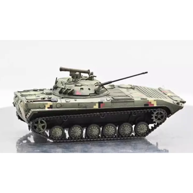 SANRONG 1/72 Scale 72304 Ukraine BMP2 Digital Painting Style 2 Finished Model Plastic Material Collectible Toy Decoration