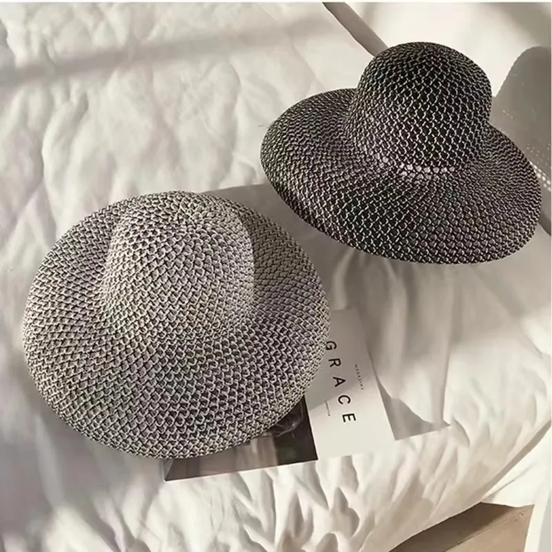 

Retro Round Top Big Straw Hat Ladies Sun Hats Travel Holiday Visor Hats Vintage Women Beach Hat Black and White