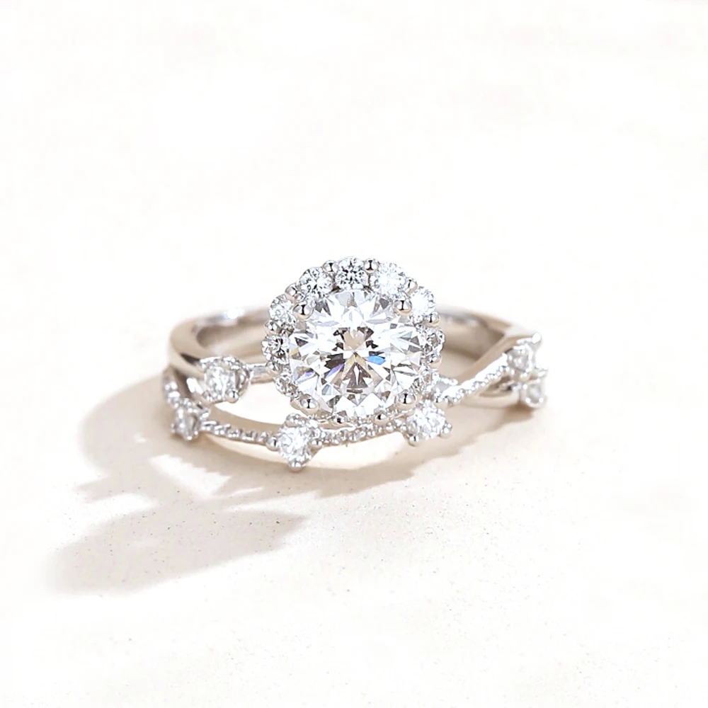 

liaoxingzhuang new 18K gold Lab Cultivated diamond Ring female 1 carat Artificial Diamond ring women