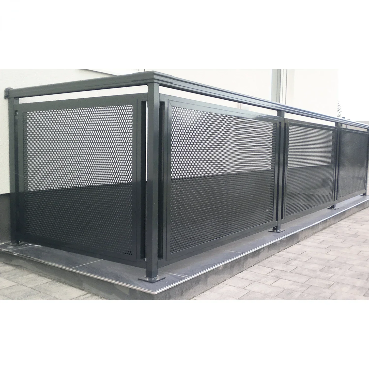 Paneles de malla retráctiles de aluminio para cercas de piscina, con listones de seguridad para jardín y granja, que brindan privacidad y protección.