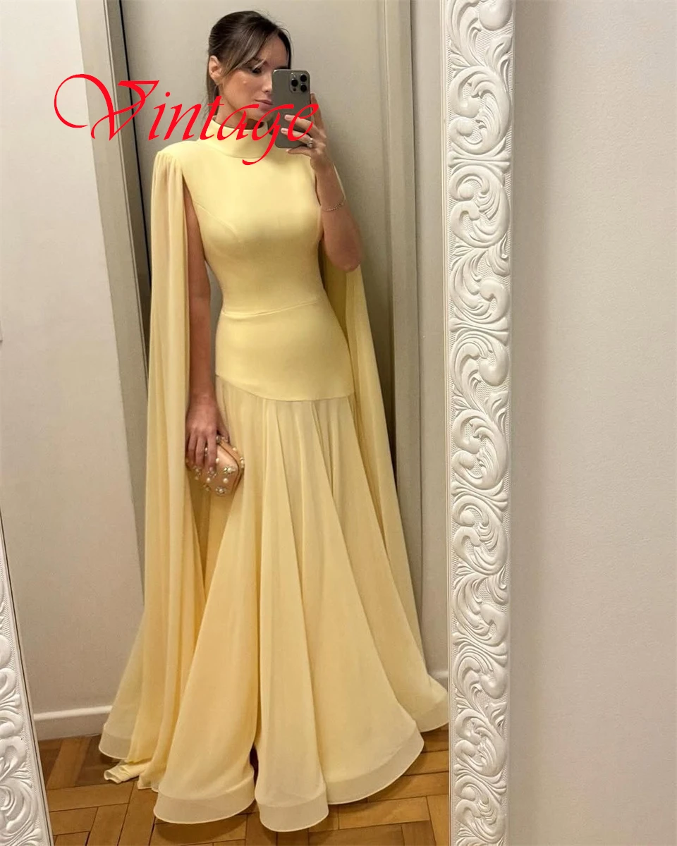 ที่กําหนดเองอารมณ์สีเหลืองชีฟองชุดราตรีประณีตคอสูงริบบิ้นแขนกุดซิปด้านหลังชุดพิเศษ