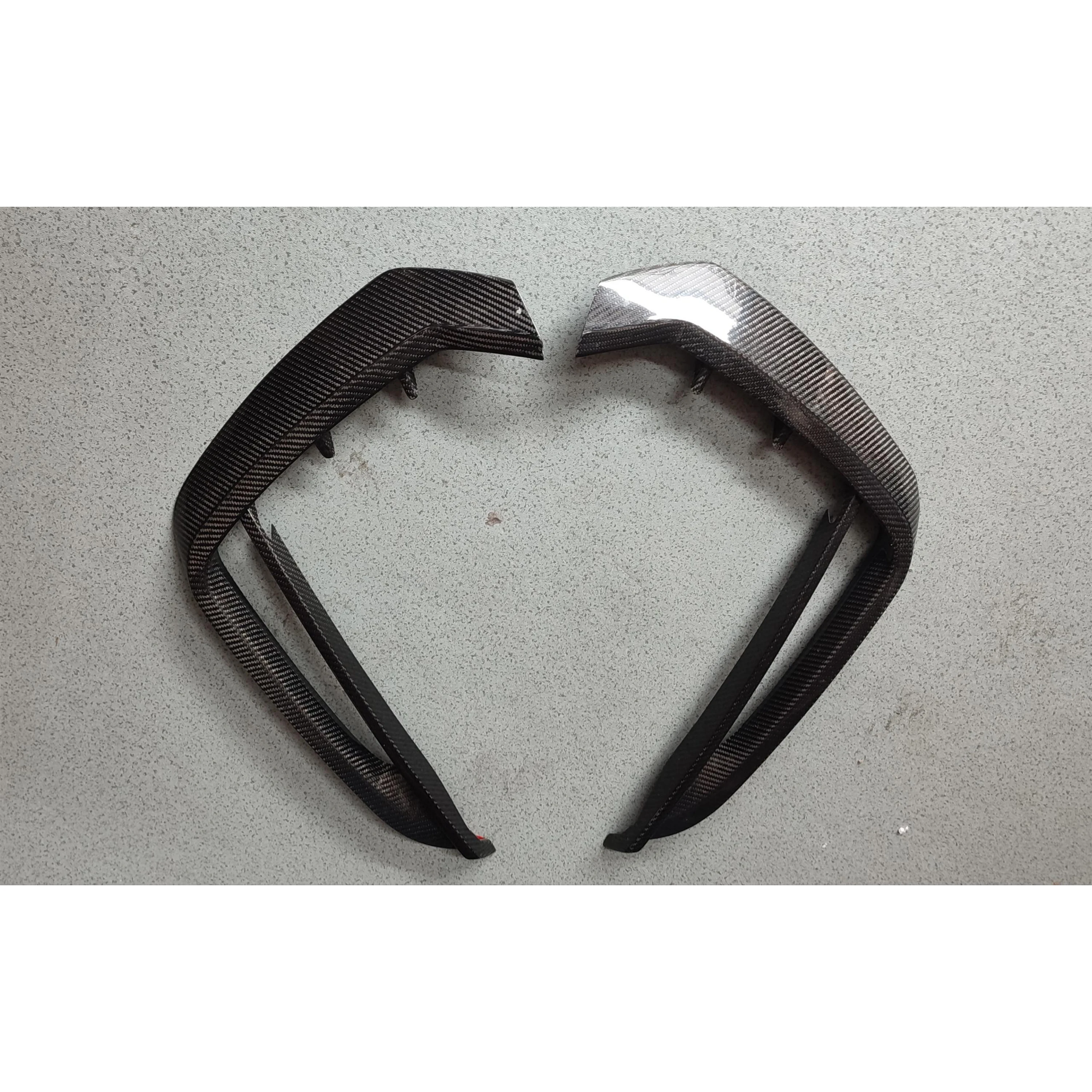 

For Audi RSQ8 2020-2023 Real Carbon Fiber Car Front Air Vent Cover Accessories FRP Front Bumper Fender Splitters Trim Body Kits