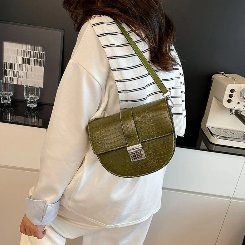 

Elegant Paris Inspired Leather Tote Bag High-End Minimalist Vintage For Women Large Capacity Luxury