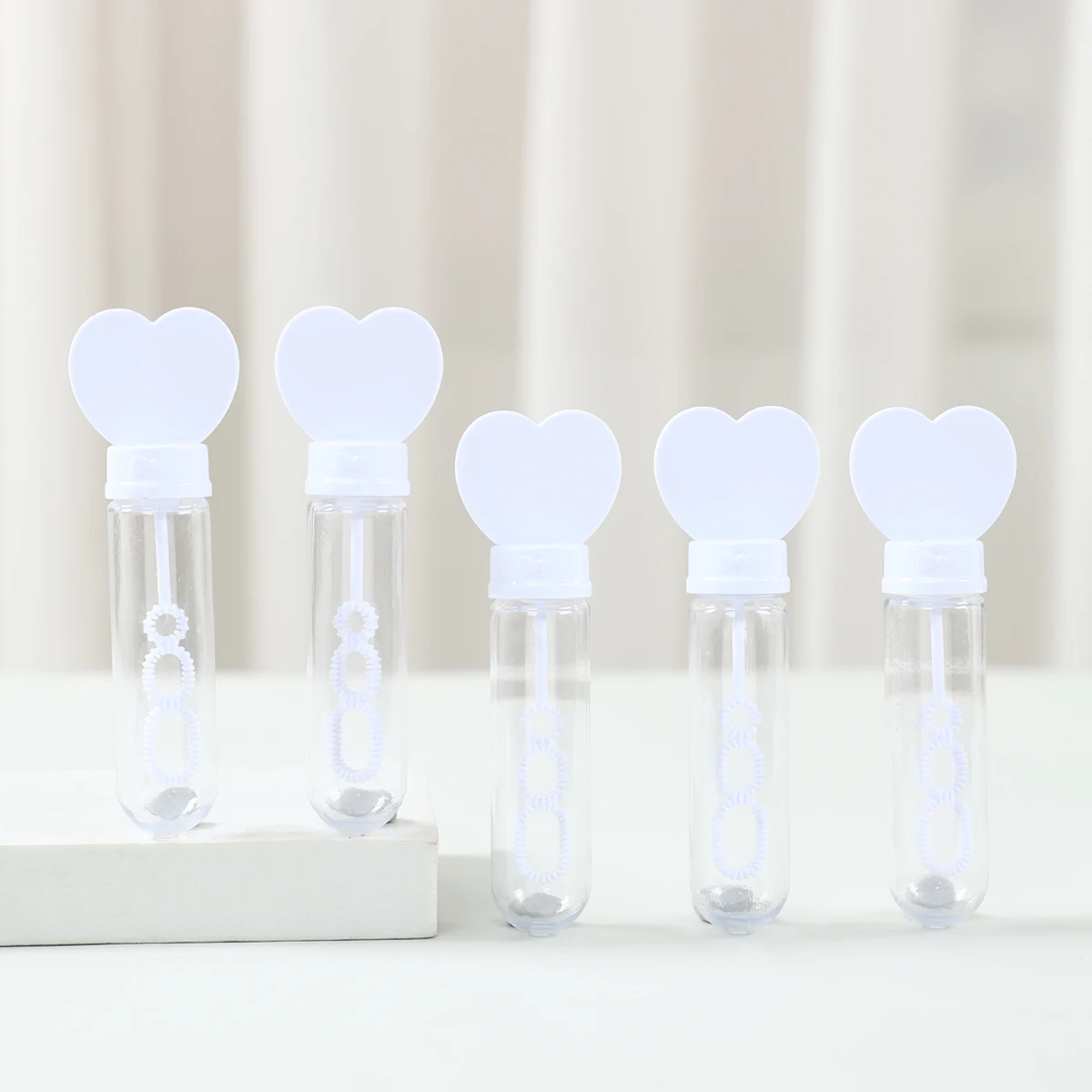 10 قطعة الحب الأبيض يوب فقاعة أنبوب زجاجة الصابون اللعب هدايا الزفاف للضيوف الاطفال حفلة عيد ميلاد تفضل استحمام الطفل الديكور