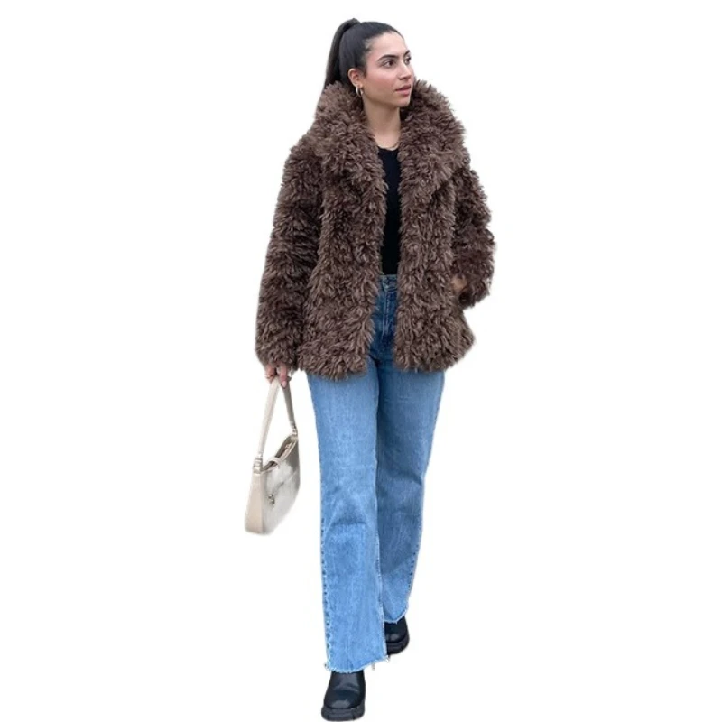 أنيقة موضة التلبيب كم كامل معاطف دافئة سيدة شيك شارع العليا ملابس خارجية شتوية غير رسمية 2026 المرأة الصلبة فرو الضأن معطف قصير #6