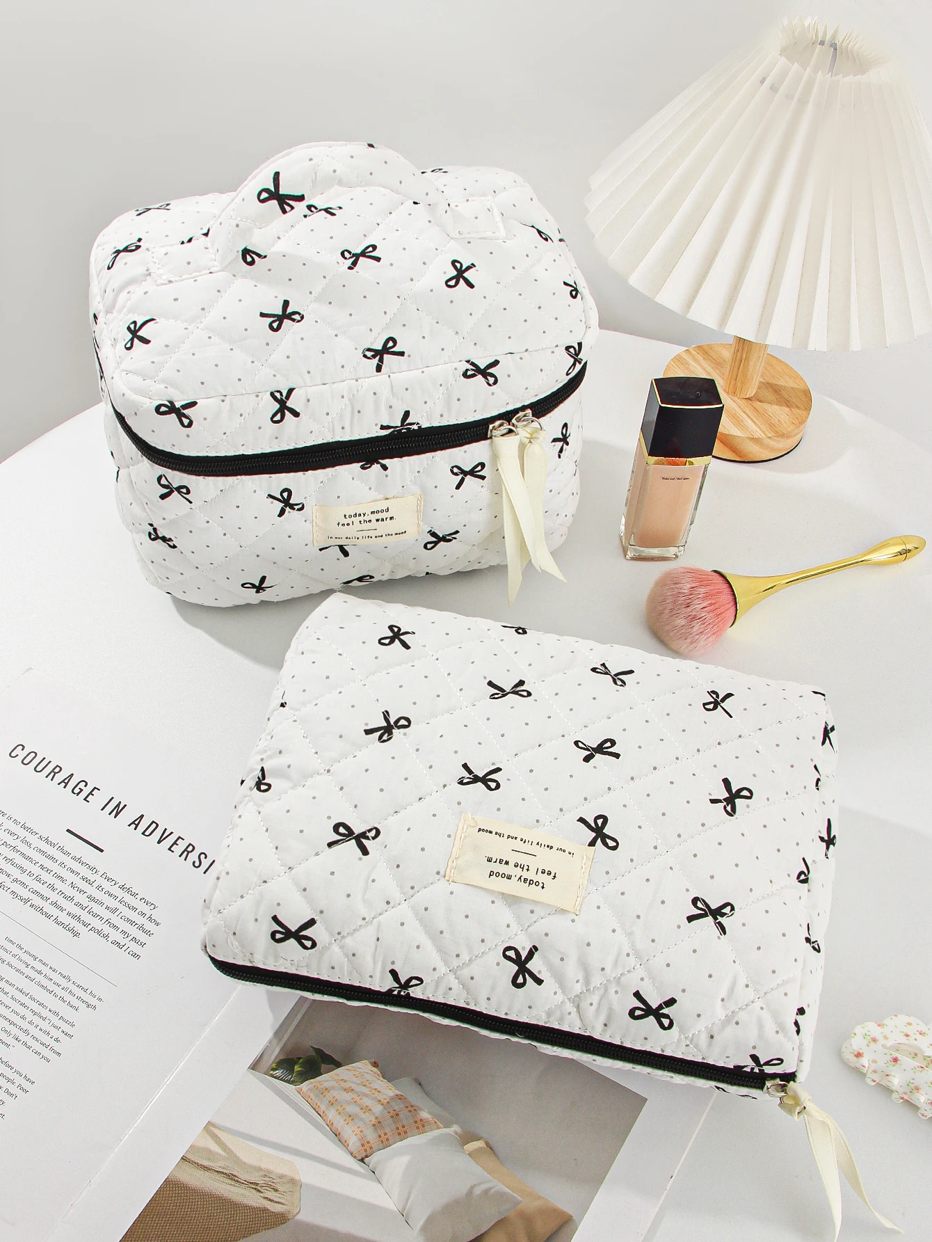 1pc/set Bow Quilted Makeup Bag, Holiday Essential Makeup Bag, Multi-function Portable Makeup Bag, Holiday Gift Makeup Bag