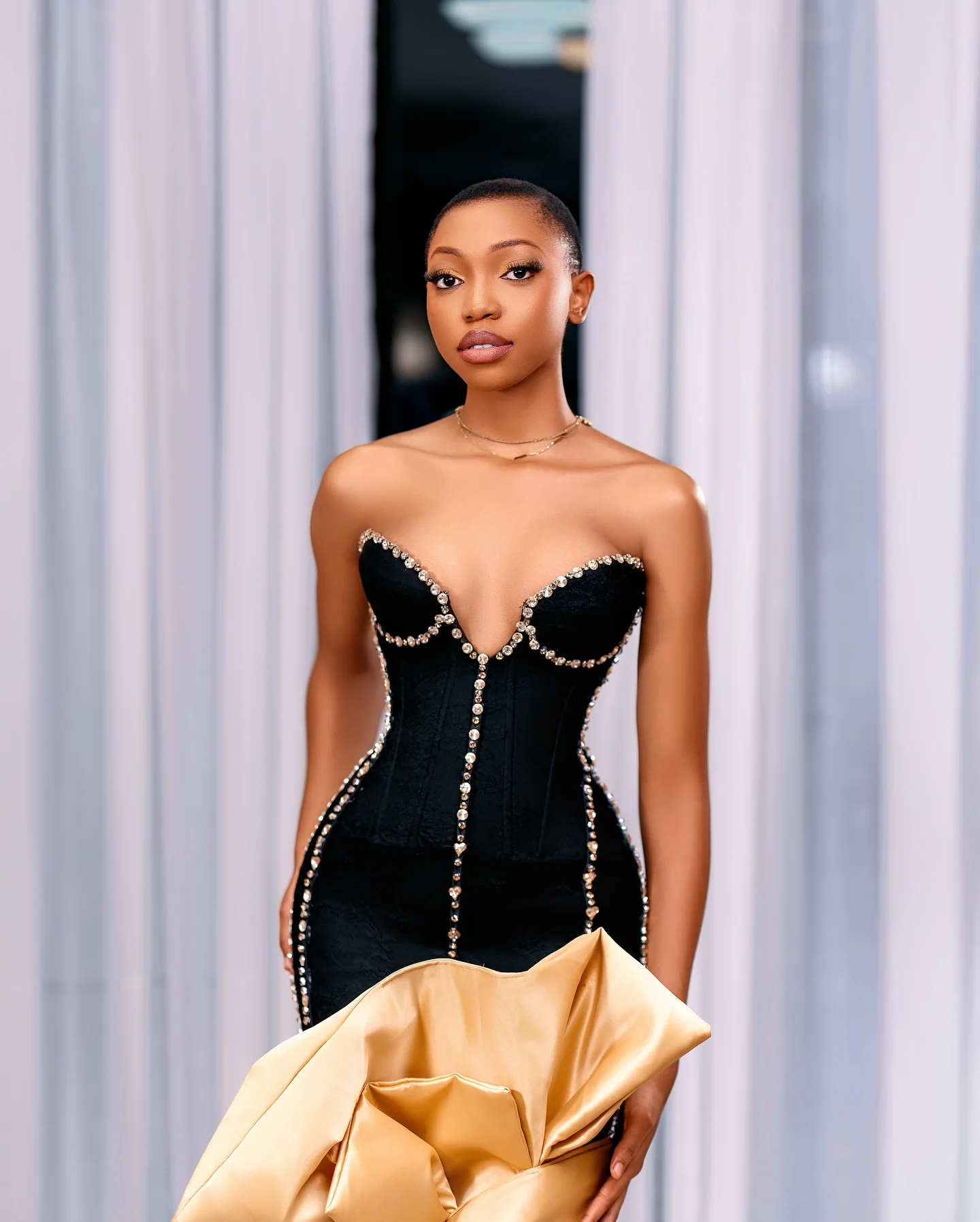 2025 Aso Ebi Style Black Gold Birthday Dress with Crystals African Wedding Guest Gown Formal Party Dresses for Women 2 Colors