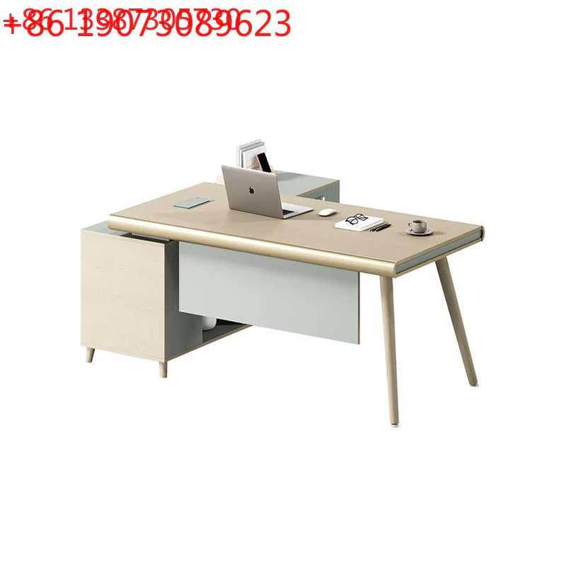 

Стол руководителя в скандинавском стиле, простой и современный, для одного человека.