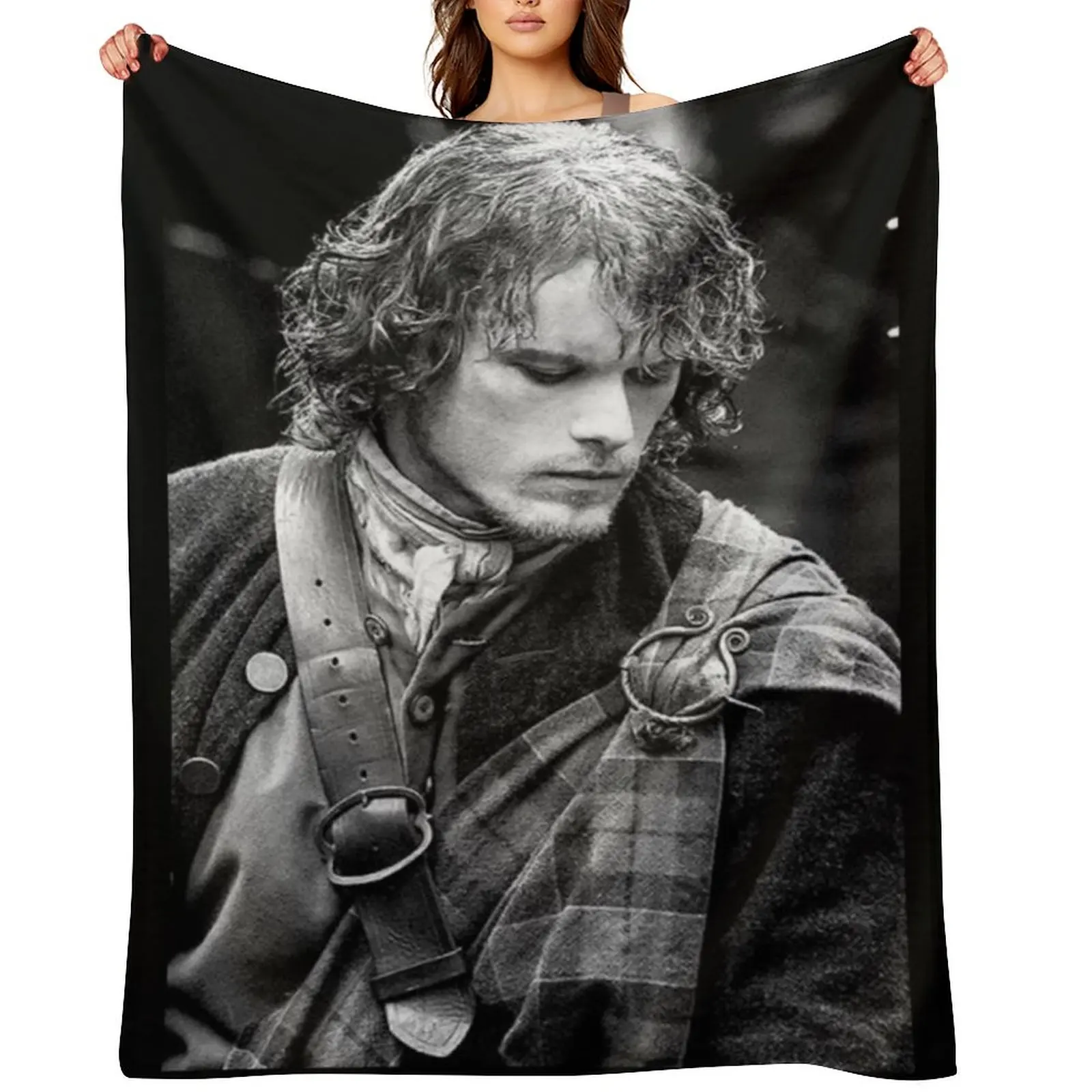 

Jamie Fraser Outlander Throw Blanket Plaid on the sofa Luxury Furry anime Blankets