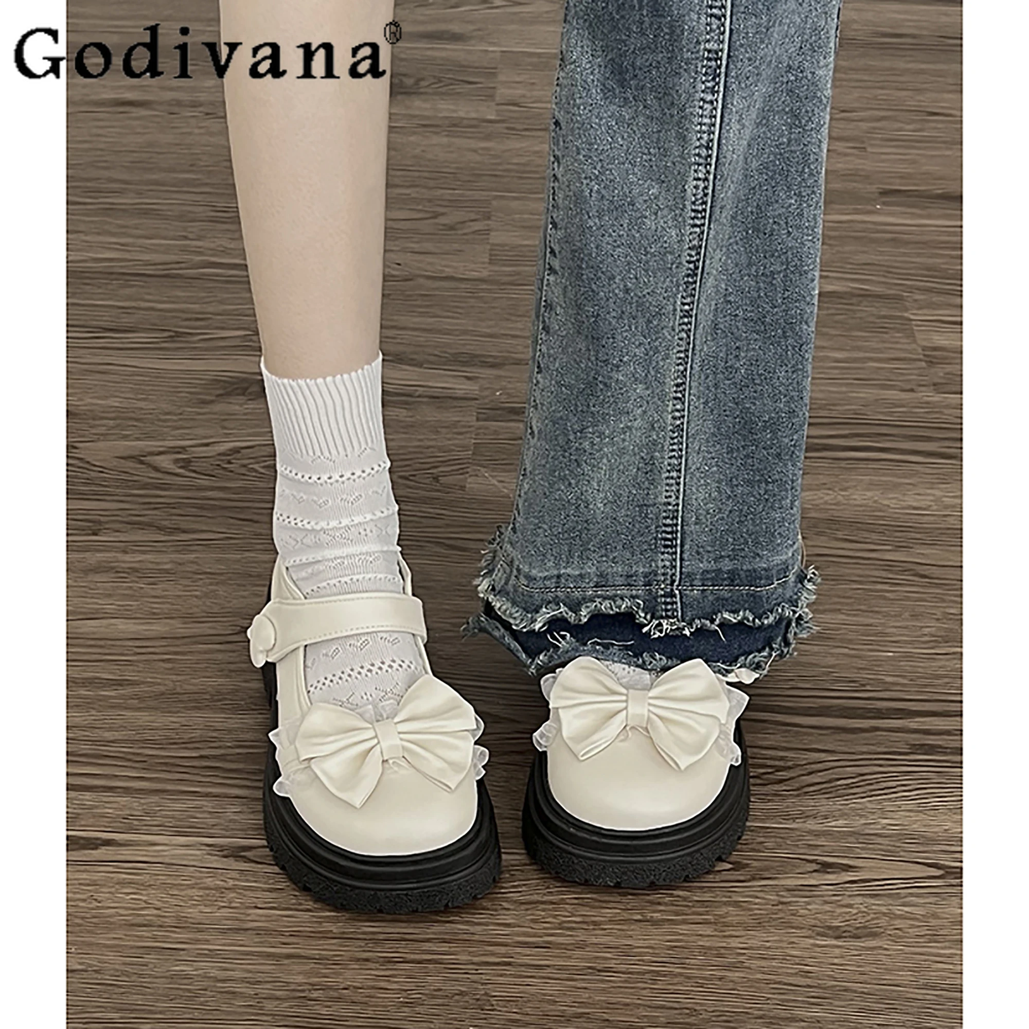 

White Japanese Jk Platform Leather Shoes Women's 2024 New Autumn and Winter French Shallow Mouth Mary Jane Single Shoe