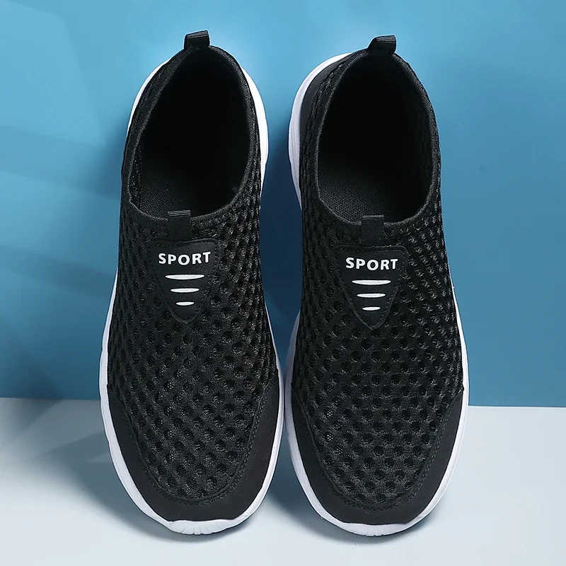 

Breathable Men's Casual Sneakers Lightweight Men Vulcanized Shoes Outdoor Male Loafers Soft Big Size Casual Shoes Non-slip Flats