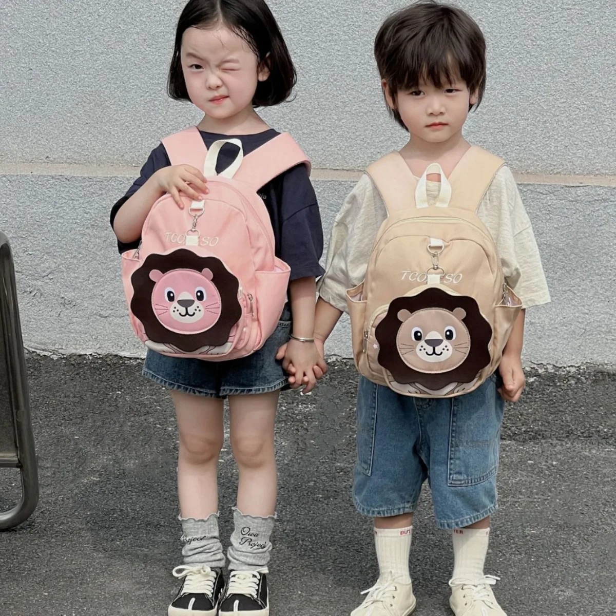 

Детский рюкзак с милым львенком, цвета хаки и розового, для малышей, для детского сада и прогулок на улице