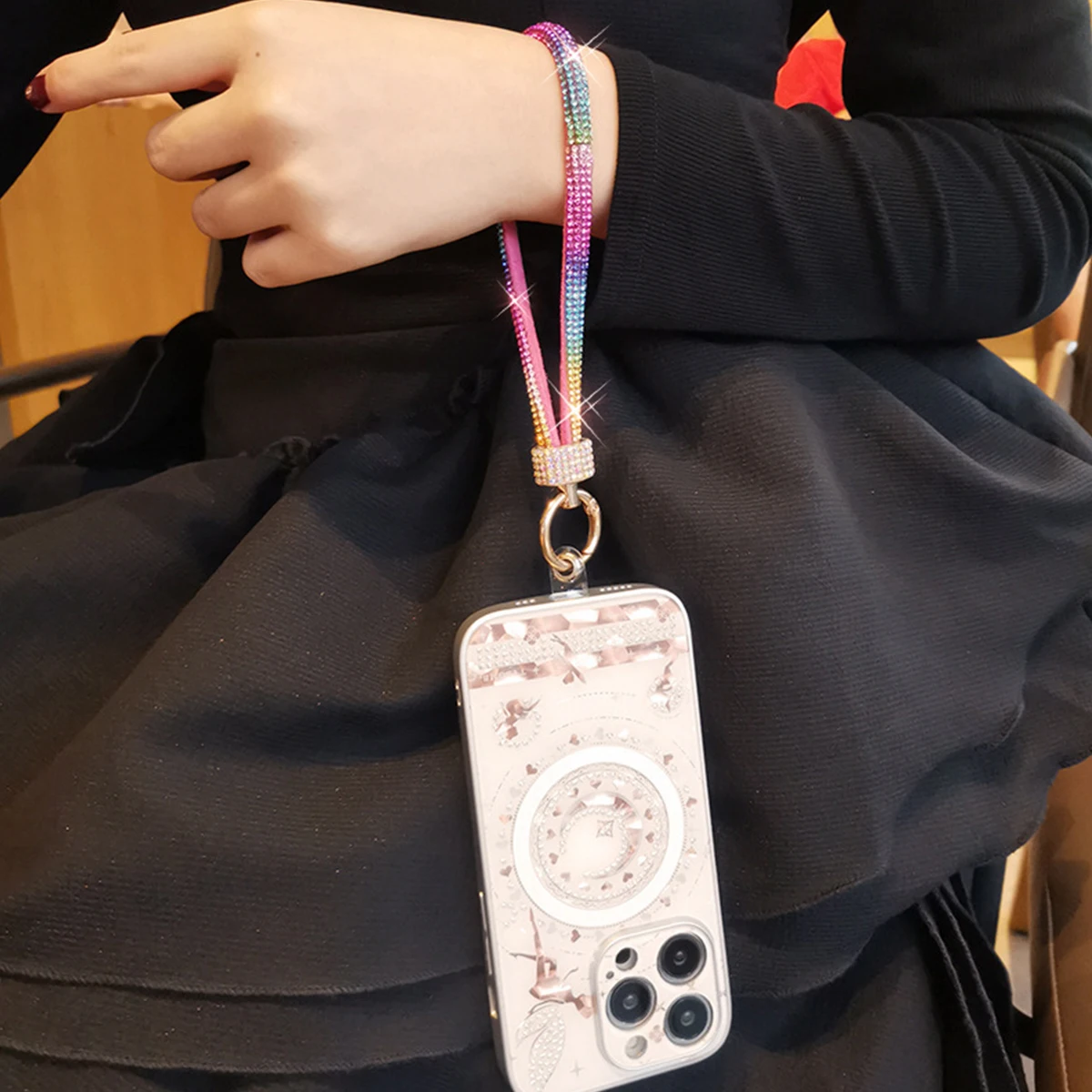 For Cell phone lanyard pendant phone strap Keychain on the phone Wrist chain luxury rhinestone pendant chain diamond bracelet - náhled 5