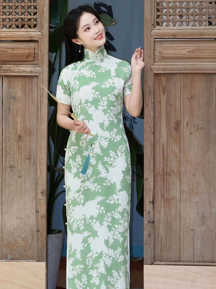 

Traditional One-Piece Flat-Cut Young Sle ort Sve Low Slit Daily Wear Retro Sle Long for College ...