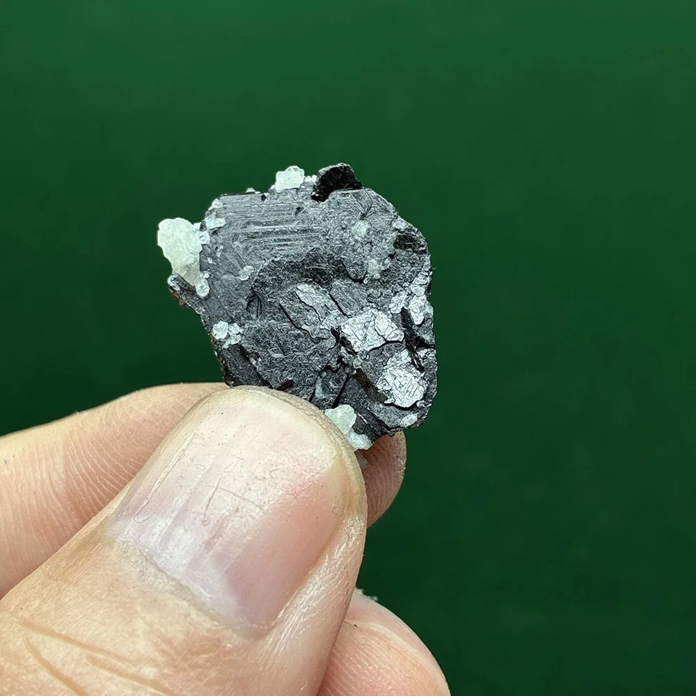 

A1-3C Натуральный Пакистанский чешуйчатый лимонит Минеральные камни и кристаллы Минеральный учебный образец