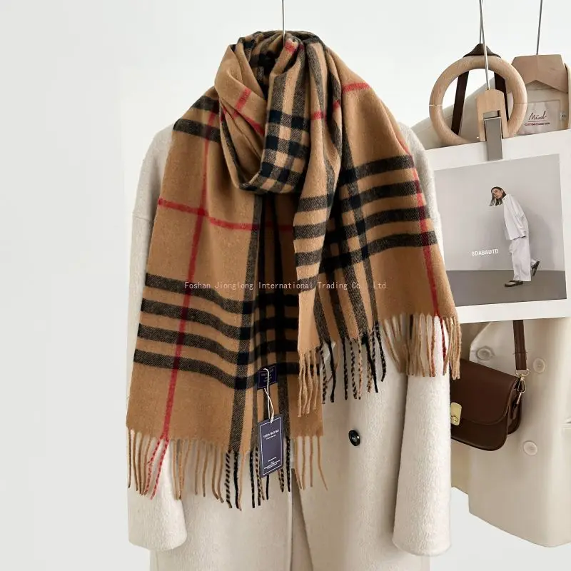 

Autumn and winter classic checkered print high-end scarf with ins style for couples, Australian imitation wool texture warmscarf