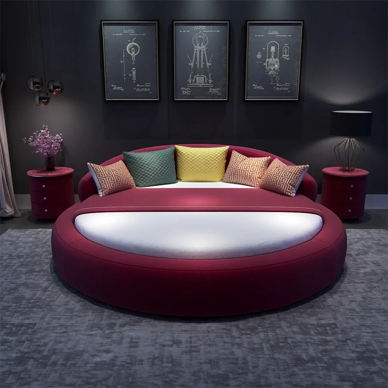 European-style cloth art large round bed for two couples Modern simple theme hotel Princess sleeper couple wedding bed round bed