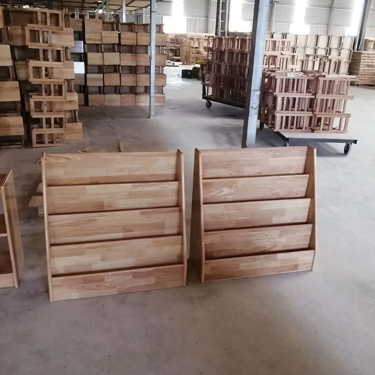 

Детская книжная полка из массива дерева, напольная полка для книг, полка для детского сада, шкаф для книжек с картинками