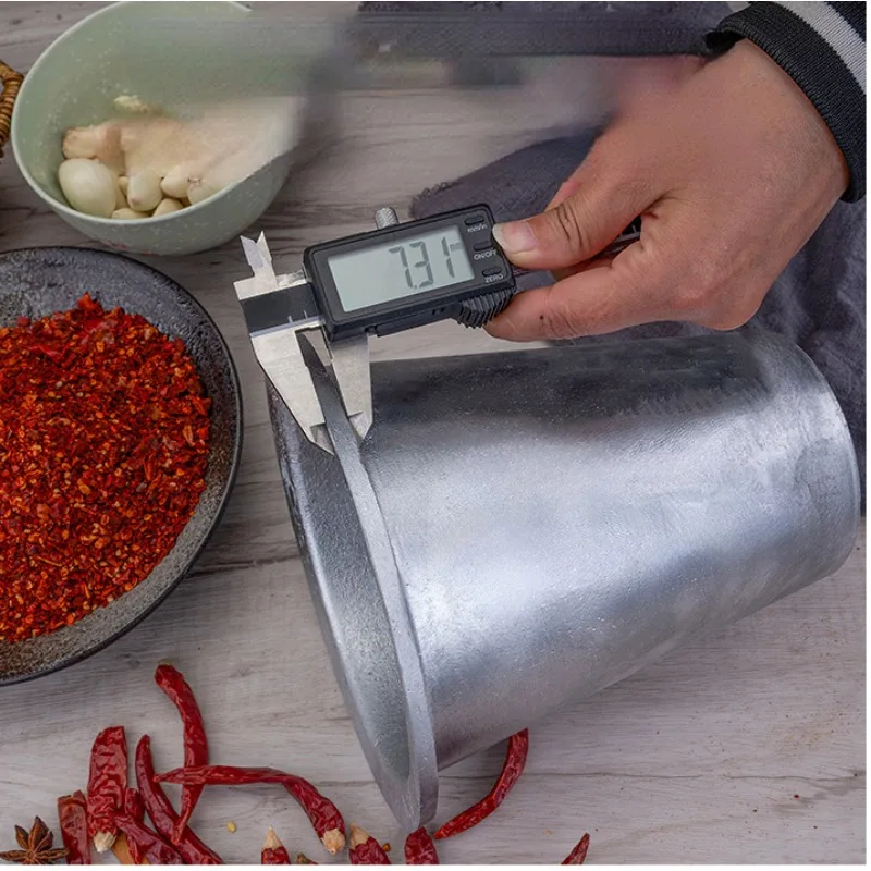 Aliexpress Old‑fashioned Aluminum Mortar and Pestle Set Ring Bowl Grinder for Pounding Garlic Chili Nuts Spices Grinding Jar - Aliexpress Deal