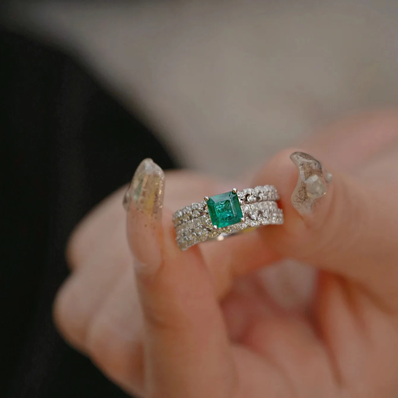 

S925 Sterling silver luxury retro triple layered wearing emerald zircon infinite wedding ring engagement for women fine jewelry