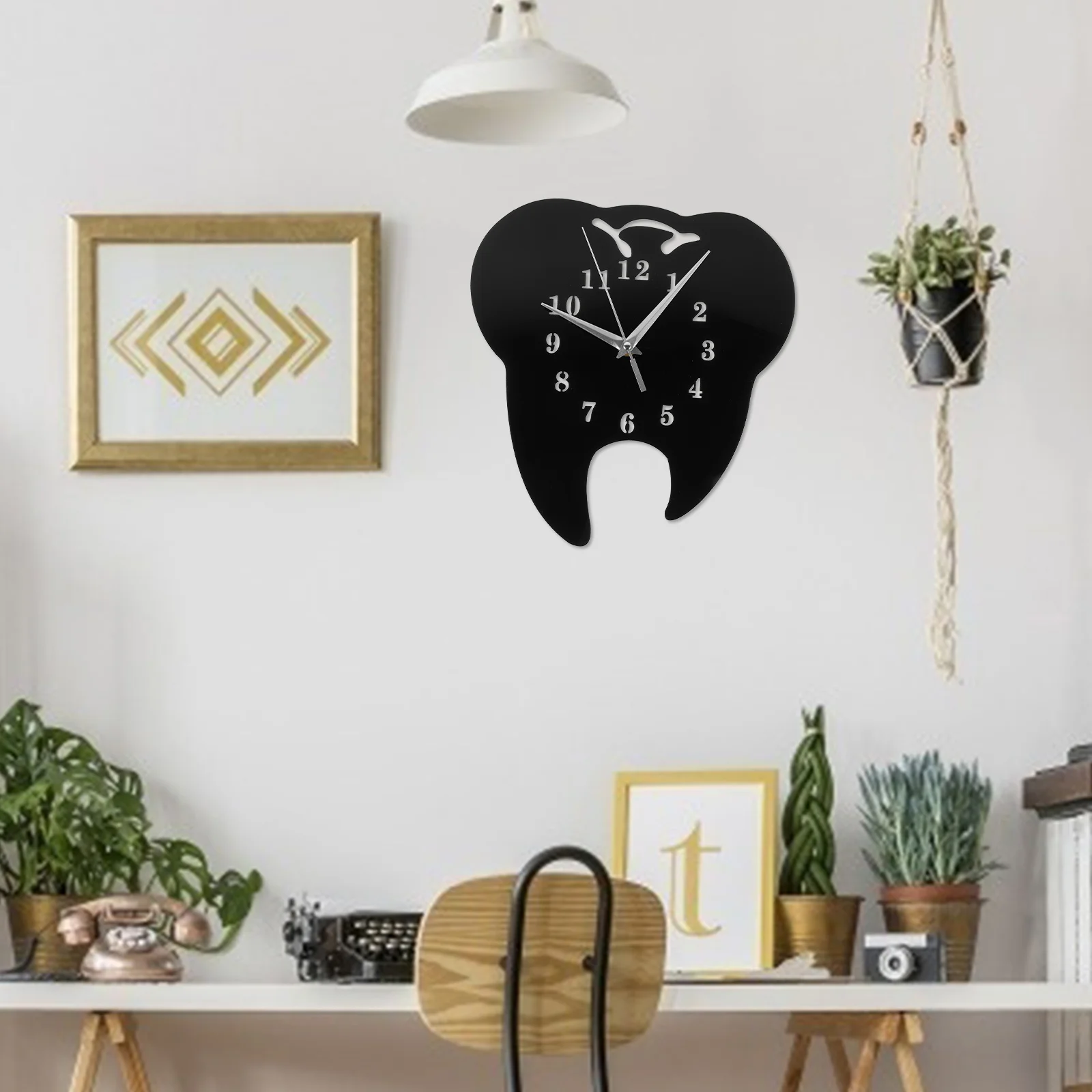 Operated Wall Clock Tooth Shaped Acrylic Retro Decoration