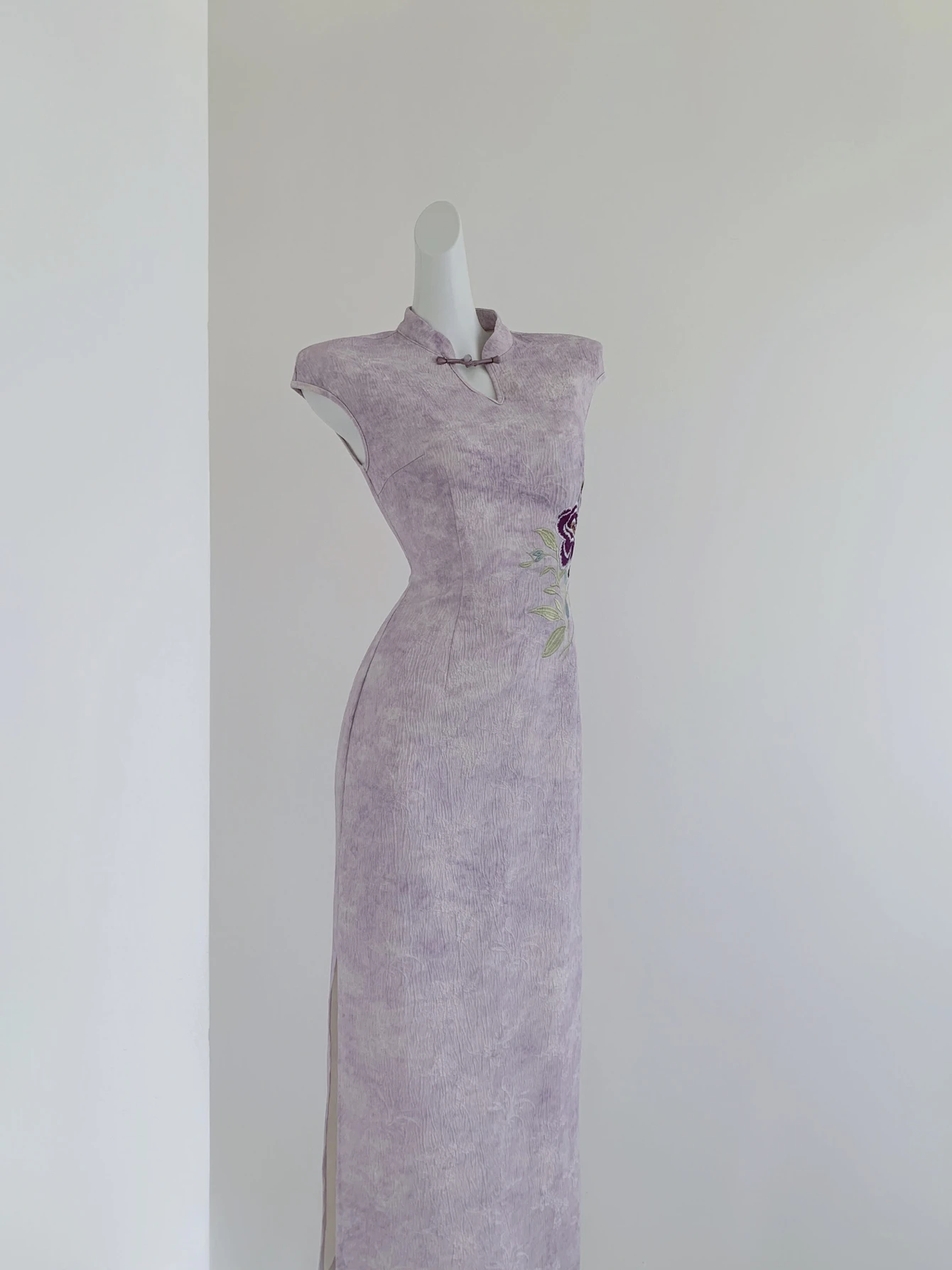 

Huwan 2025 New Chinese Sle Purple Revamped Retro Daily Elegance Summer Republic of China Dr