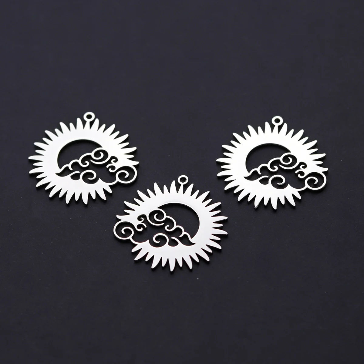 3pcs Stainless Steel Minimalist Hollow Sun Cloud Charms Pendant for Bracelets Keychain Simple Oriental Necklace DIY Supplies