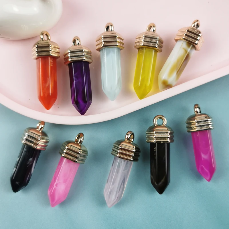 JeQue 10pcs/pack Wholesale Popular Bullet Shape Stone Pendants Quartz Crystal Multi Color Necklace Pendulums Charms keychain