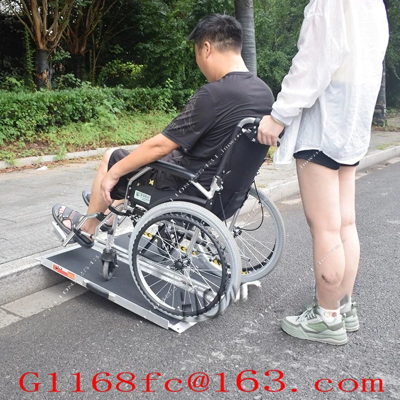 Accessible Aluminum Alloy Ramp, Portable Anti Slip Folding Mobile Staircase Ramp, Wheelchair Ramp