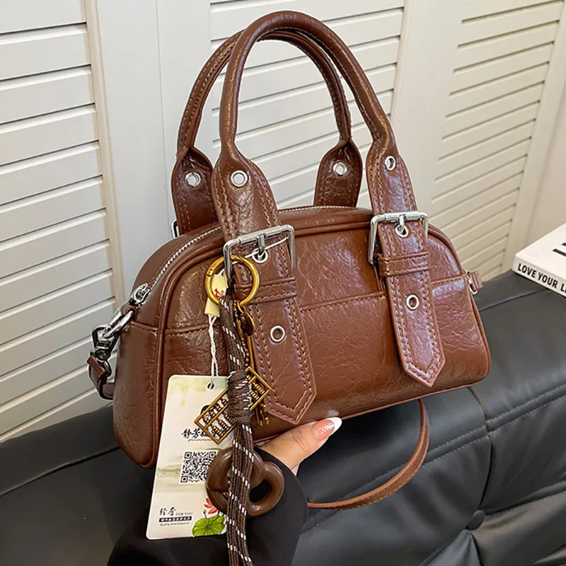 

Новая модная женская сумка в стиле ретро, повседневная сумка-мессенджер на одно плечо, мягкая сумка через плечо из искусственной кожи с пряжкой, повседневная сумка через плечо