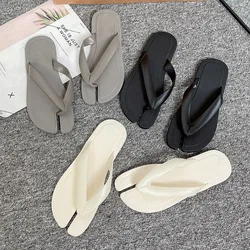 Women Slippers Summer New Fashion Flip Flop Women Comfortable Wear Resistant Casual Outdoor Leisure Vacation Beach Slippers