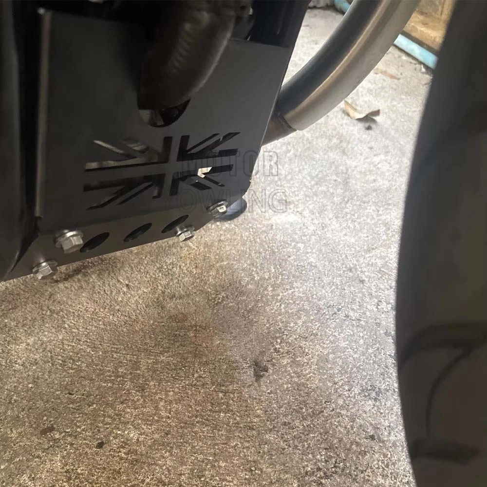 Engine Guard Baffle Housing Protection For Thruxton R 1200 Street Twin Scrambler 1200 XC XE Bonneville T100 Bobber Speedmaster