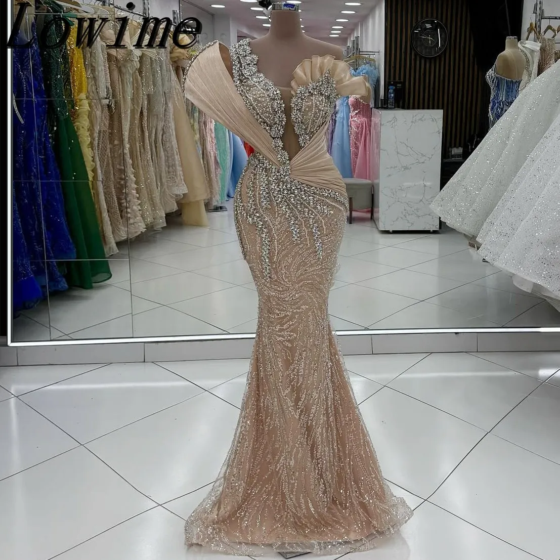 

2025 Engagement Customized Light Champagne Prom Dresses One Shoulder Beaded Luxury Handmade Party Dresses Customized