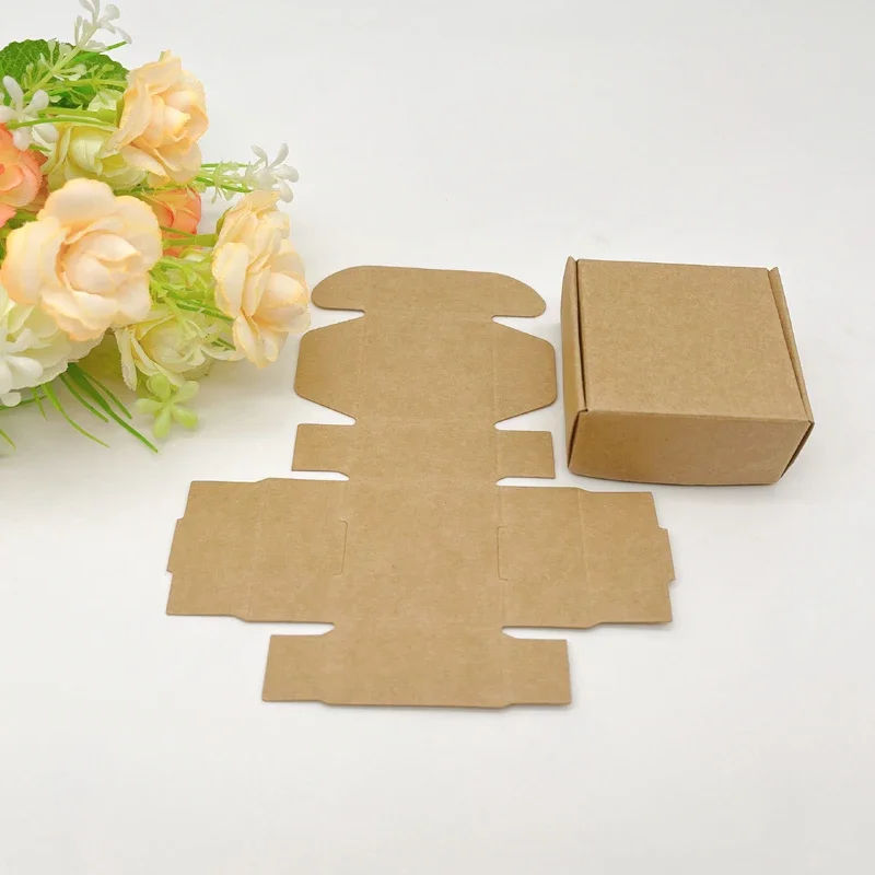 

Kraft Paper Boxes for Gifts, Candy, Wedding Sweets Box, Packaging Paper Storage Boxes, Wholesale, 50Pcs