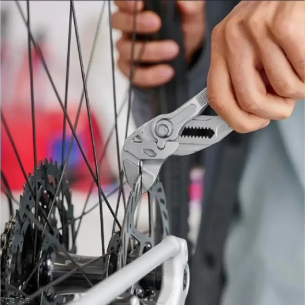 Hawkbill Wrench Water Pipe Pliers Adjustable Wrench Pressure Pliers Multifunctional Large Opening Water Housekeeping Tools