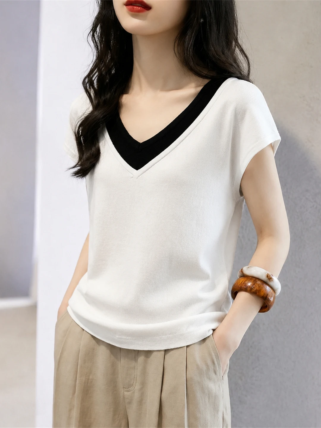 

Slimming V-Neck Summer Top Commute Style Color Block Design Women's T-Shirt Short Sleeve Korean Version Straight Cut Inner Wear