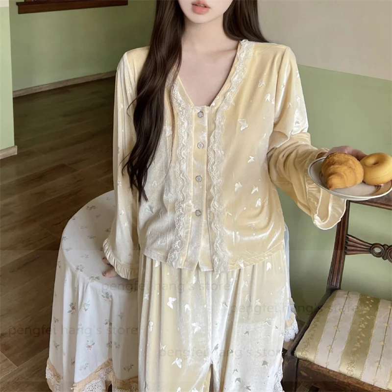 

Autumn new pijamas de mujer Princess sweet lace trim Pajamas suit long sleeve top pant Velour pijama mujer 2pcs nightwear