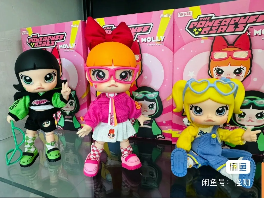 New Genuine Kawaii Molly X Flying Little Cop Series Moving Doll Anime Figure Girl Cartoon Collectible Model Toy Birthday Gifts