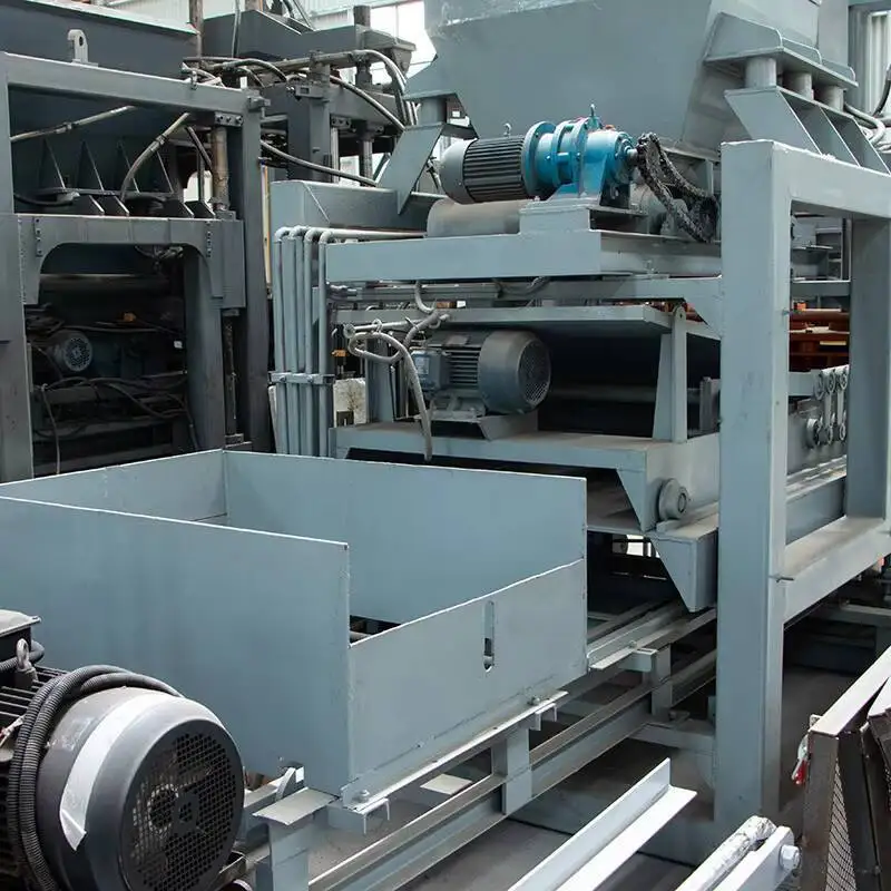 2025 ماكينة تصنيع الطوب المجوف الهيدروليكي بدون حرق شبه الأوتوماتيكية