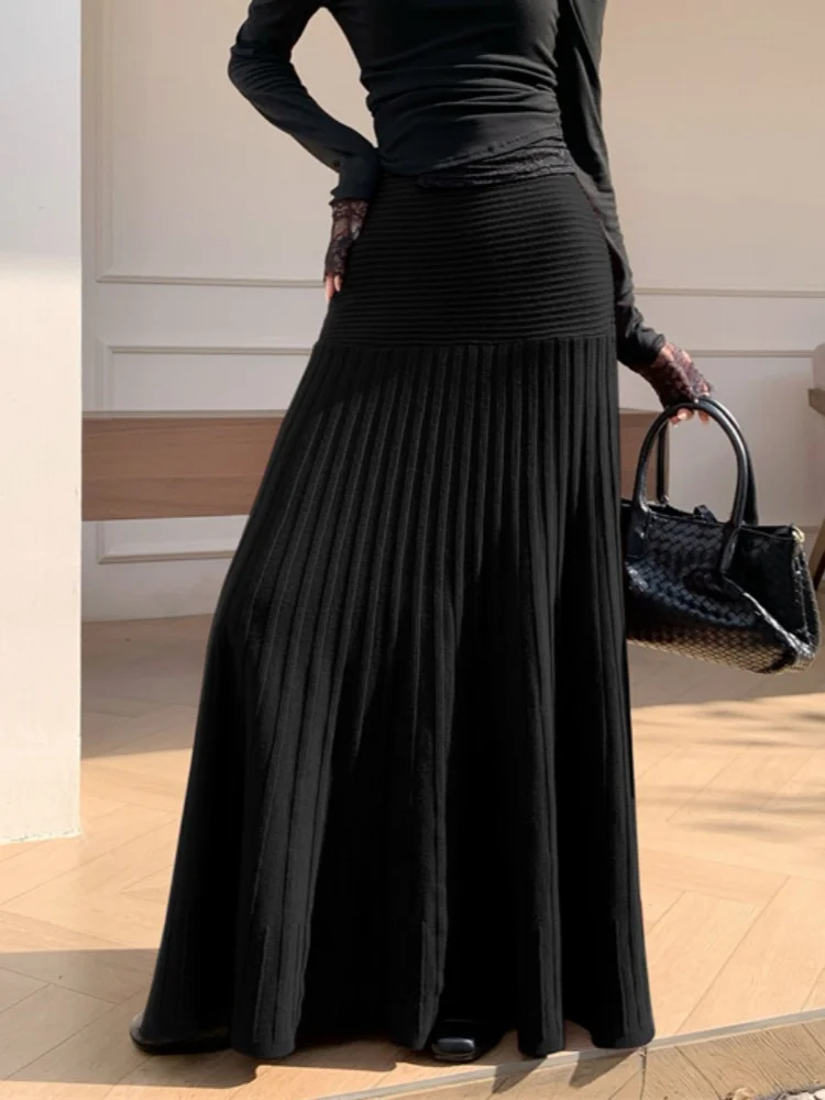 부드러운 찹쌀빛 살구색 니트 스커트 2025 하이웨이스트 슬리밍 롱 스커트 부드러운 분위기의 우아한 트럼펫 머메이드 스커트
