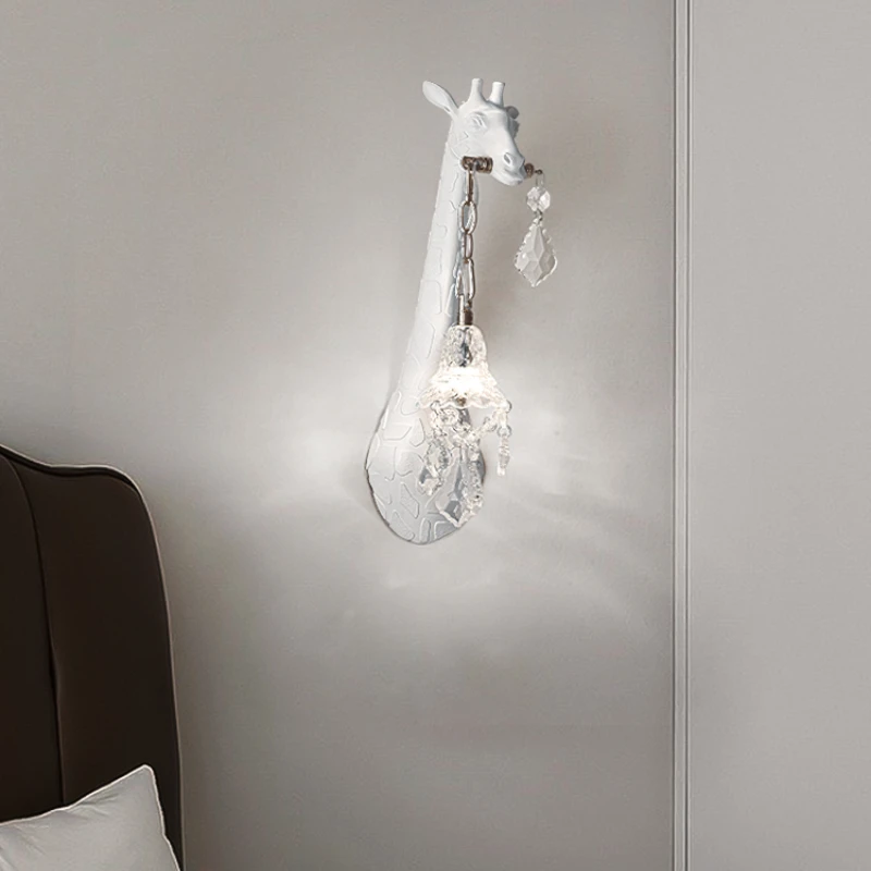 Style Design Sense High Sense Giraffe Wall Lamp Bedside Lamp in the Living Room Personality Creative Modern Aisle Light