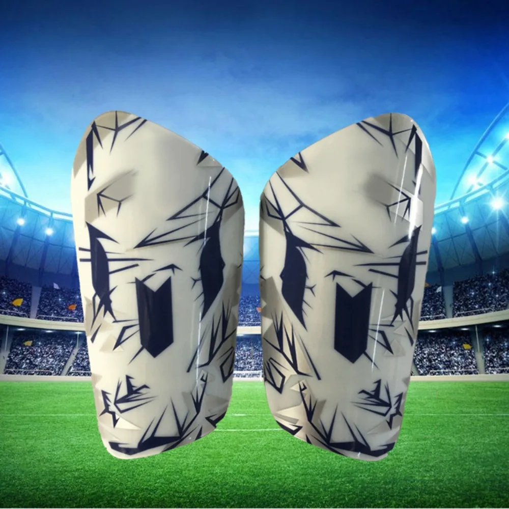 Leg Guards Football Shin Holder Shin Pads Strapless Breathable Pads Soccer Shin Guards Plastic Sportswear Leg Protector Unisex