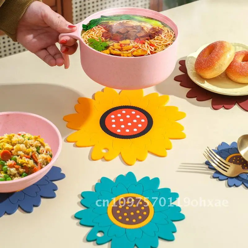 عباد الشمس سيليكون تحديد الموقع مقاومة للحرارة المضادة للتحجيم السلطانية لوحة حصيرة كوستر الشمال نمط المنزلية الجدول حصيرة المواد البلاستيكية #3