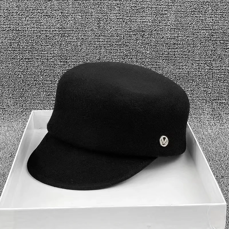 2024 New laotou chic dropshipping winter wool felt japan m letter street visors cap men women leisure Equestrian hat