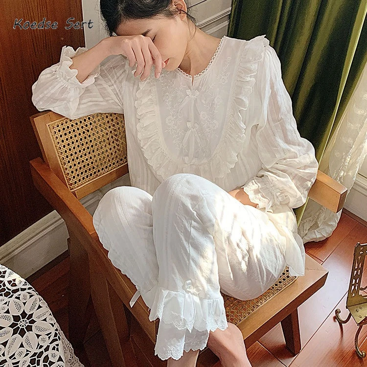 

Autumn new long sleeved pure cotton nightgown Korean version princess style embroidered lace two-piece set pajamas for women