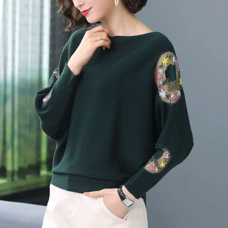 Female Fashion Embroidery Mesh Spliced Sweaters 2023 Autumn Winter Solid Color Batwing Sleeve Knitted Pullovers Women\'s Clothing