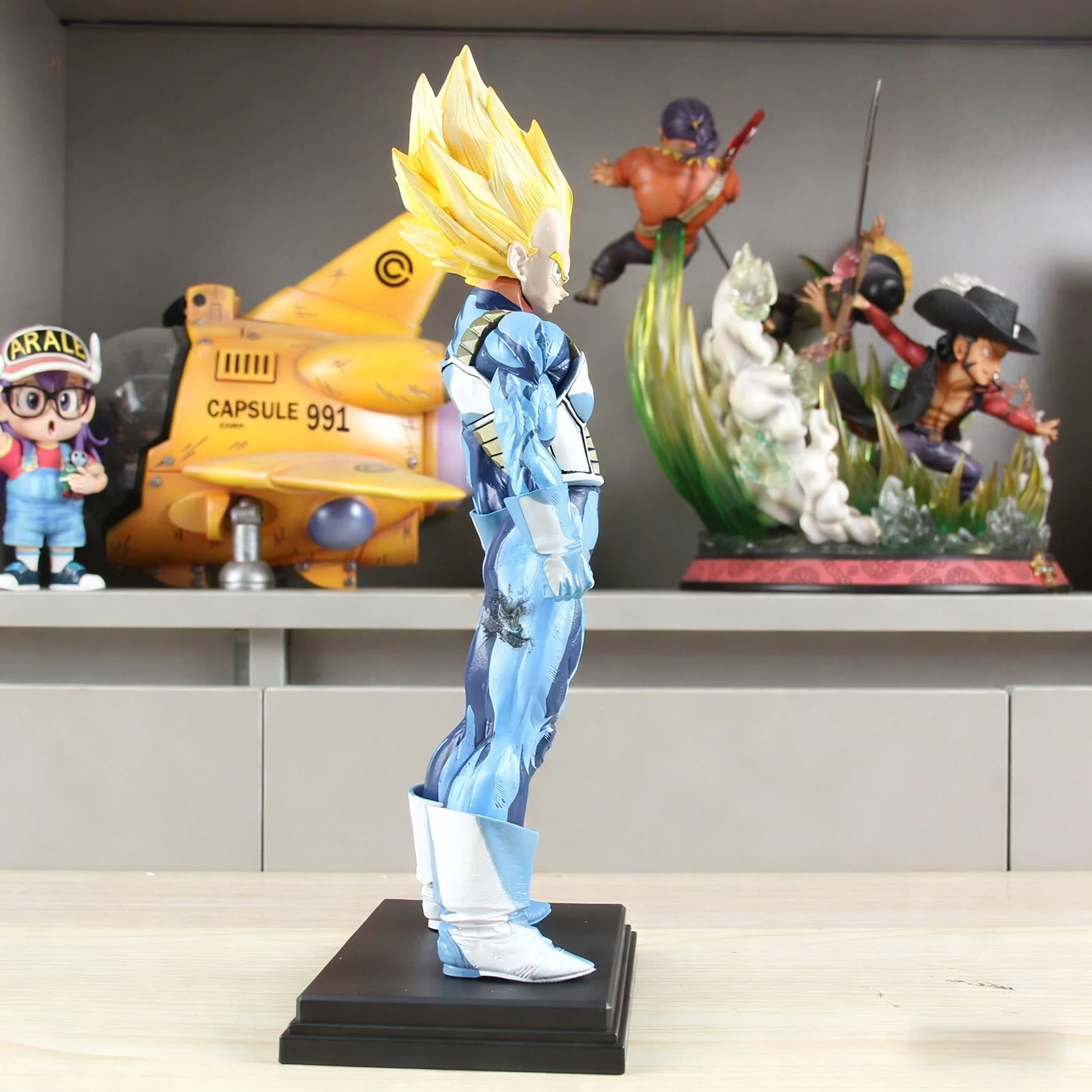 30 cm Dragon Ball Vegeta Action Figure-Comic Kleur Super Saiyan Vegeta Anime Figuur Speelgoed Anime Perifere Beeldje Gk Standbeeld